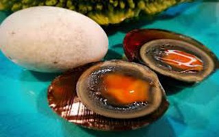 Món "trứng thế kỷ" 1.000 năm ở Trung Quốc
