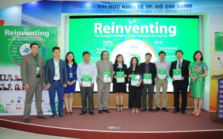 Tái định hình các mô hình Kinh doanh – Tiếp thị cho Nông nghiệp - Dịch vụ Việt Nam