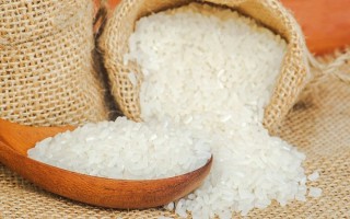 Giá lúa gạo hôm nay ngày 19/12: Giá lúa gạo biến động trái chiều