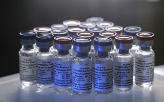 Nga chuẩn bị bàn giao số lượng lớn vaccine chống Covid-19