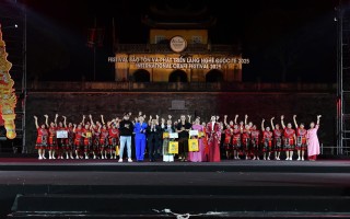 Hội Diễn Dân vũ Quốc tế 2025: Xã Hưng Đạo (Hà Nội) lên ngôi vô địch toàn đoàn