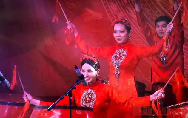 Xúc động chương trình nghệ thuật “Thương lắm miền trung”