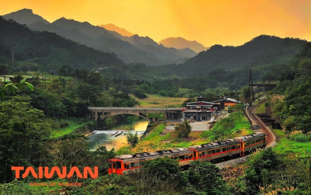 Độc đáo mô hình du lịch đường sắt kết hợp tại xứ Đài